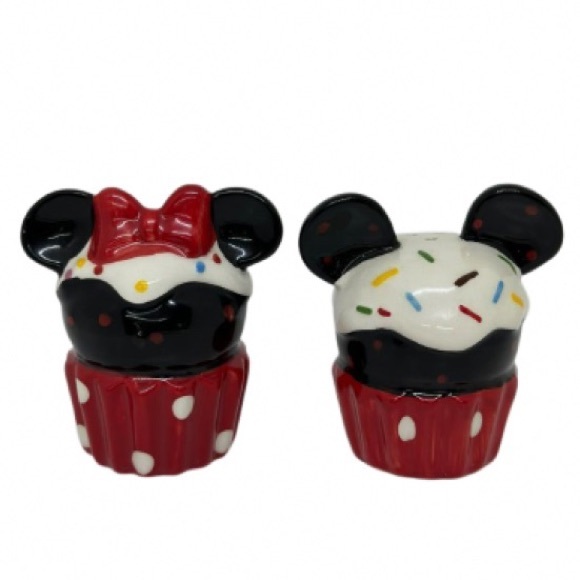 Disney Other - Disney Mickey and Minnie Mouse cupcake-themed salt and pepper shakers
